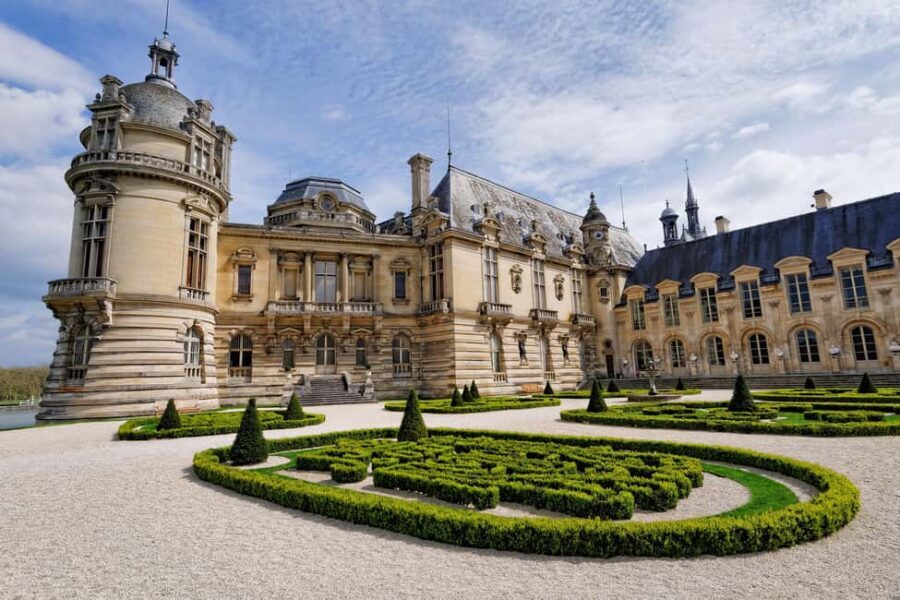 Paris: Château de Chantilly Tour with Private Transfers - Who Is This Tour Best For?