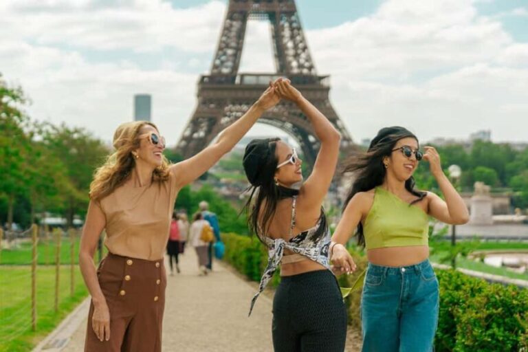 Paris: Eiffel Tower Vintage Photoshoot - Why This Photoshoot Is Worth It