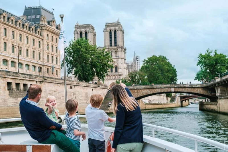 Paris: Fast-Access Seine River Cruise from Eiffel Tower - What to Expect from Your Paris Seine River Experience