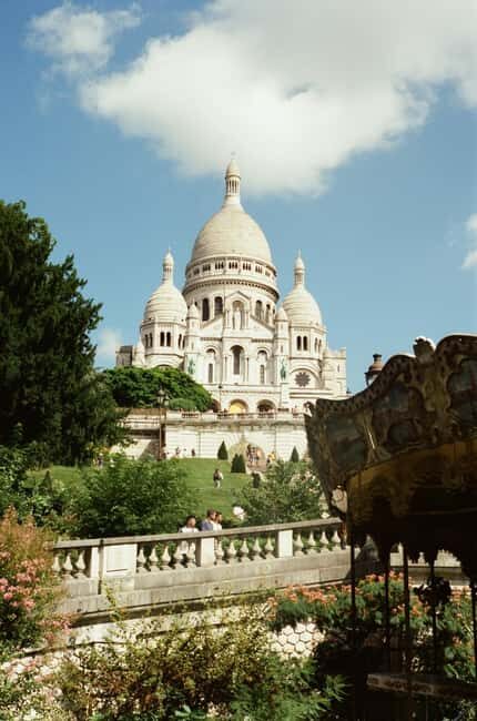 Paris: Montmartre & Sacré-Cur Highlights Walking Tour - Deep Dive Into the Itinerary
