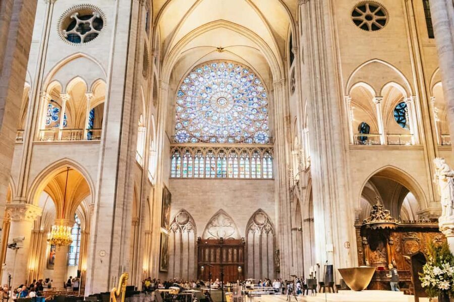 Paris: Notre-Dame Cathedral Guided Tour with Group Access - Why Is This Tour a Good Deal?