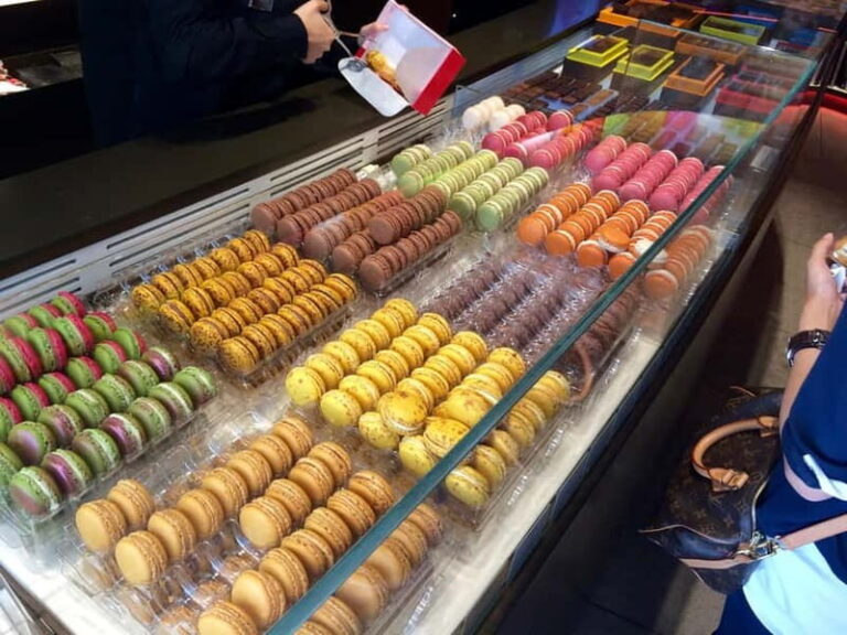 Paris - Private & exclusive Food tour Le Marais - What Makes This Tour Stand Out?