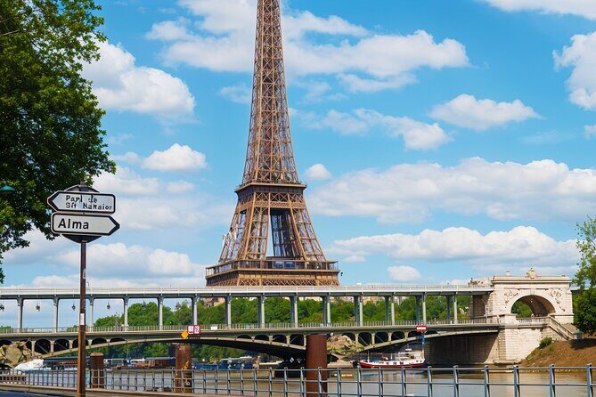 Paris: Private Vintage Sidecar Tour with Pick-Up at your Hotel - Why You Should Consider This Tour