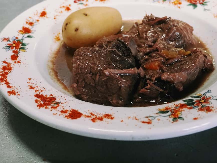 Paris: VIP Culinary Tour in Montmartre with Chef & Transfers - The Itinerary Breakdown