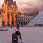 Paris:sunset photoshoot in  of Paris- Louvre Orsay Eiffel - FAQ