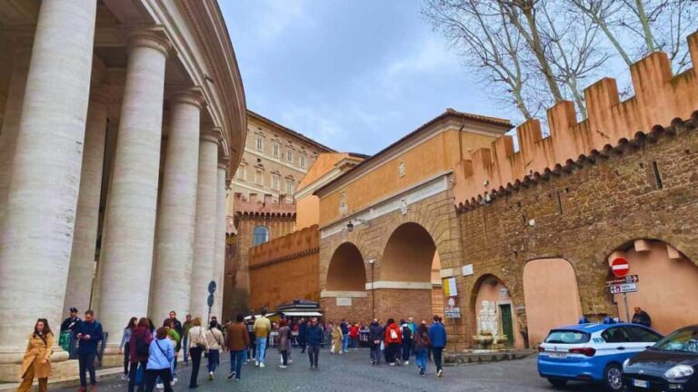Passetto di Borgo Guided Tour & Castel Sant'Angelo ticket - What You Will Experience