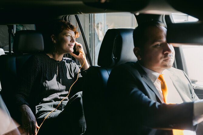 Phoenix Arrival Chauffeur Driven Transport - Included and Not Included: What You Get