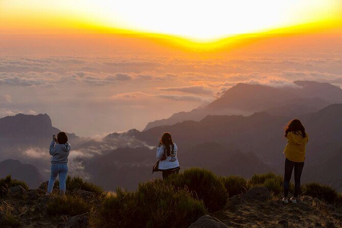 Pico do Arieiro Sunrise Tour with Local Breakfast from Funchal - Practical Details: What You Need to Know