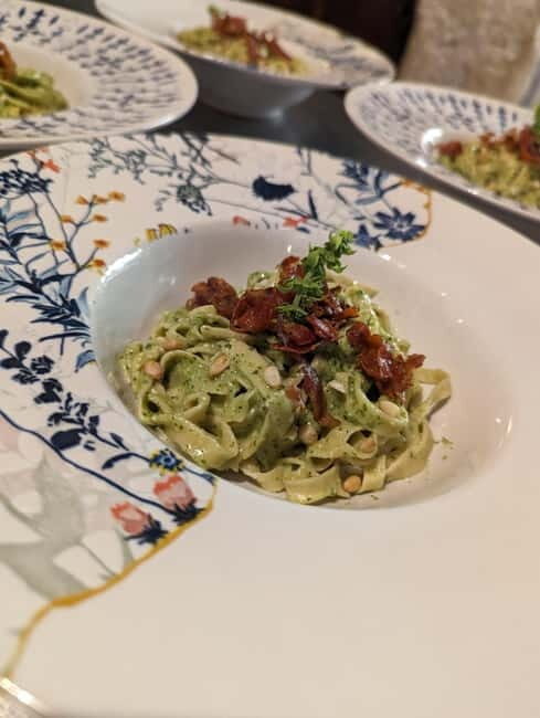 Pienza: Pool Day with Typical Gourmet Lunch at Farmhouse - The Value of the Experience