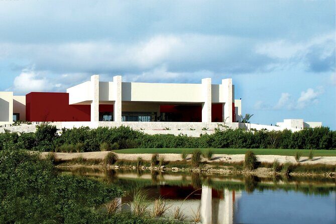 Play Riviera Cancun Golf Course - Practical Details and What to Expect