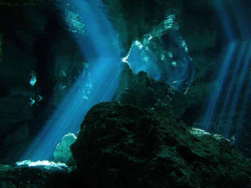 Playa del Carmen: Mind-Blowing Diving at Cenote Dos Ojos - Who Should Consider This Tour?