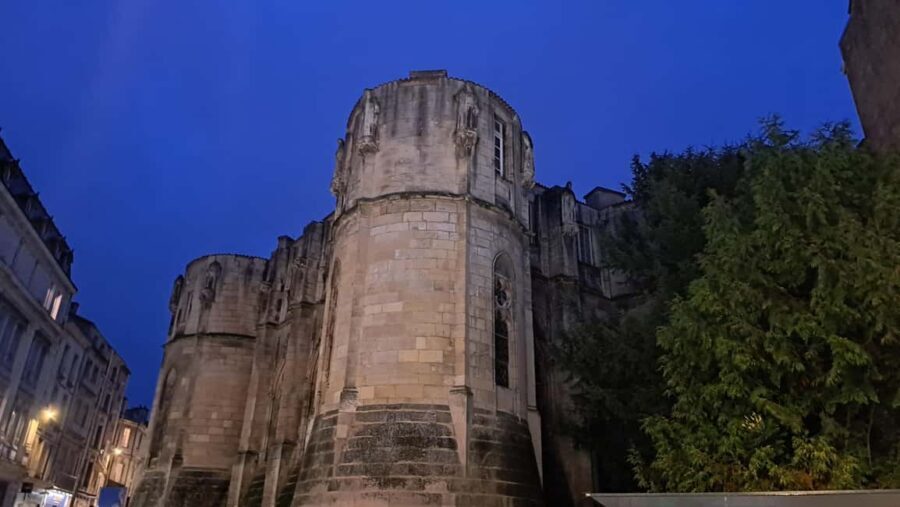 Poitiers: Epic Nighttime Torchlight Tour - The Value of the Experience  