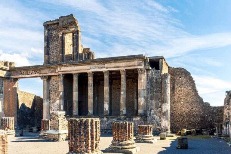 Pompeii: Guided Tour with Skip-the-Line Entry - The Heart of Pompeii: What to Expect from the Tour