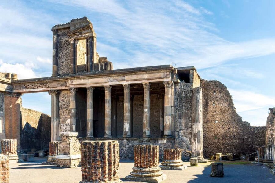 Pompeii: Guided Tour with Skip-the-Line Entry - The Heart of Pompeii: What to Expect from the Tour