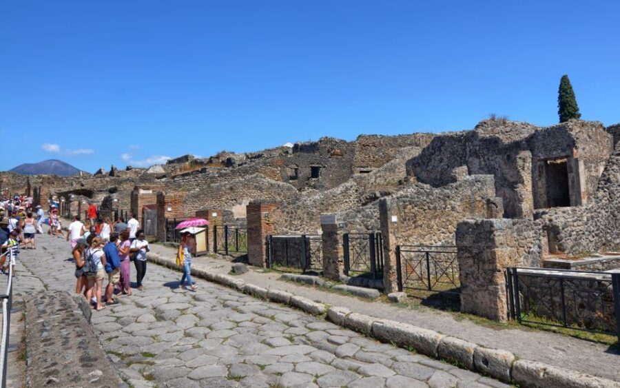 Pompeii: Skip-the-Line Ticket and Virtual Museum - In-Depth Look at the Experience