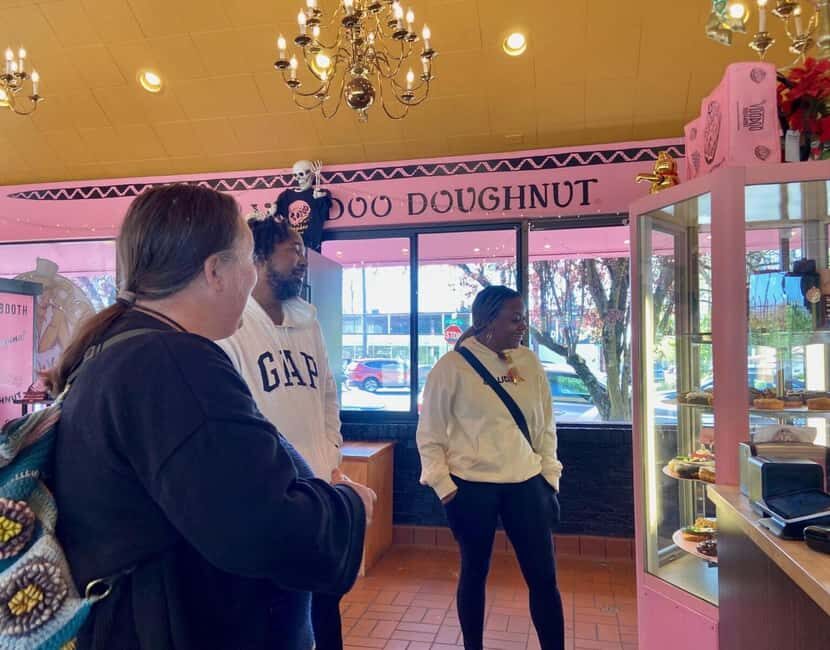 Portland: Doughnuts and Coffee Bike Tour with Tastings - The Breakdown of the Itinerary