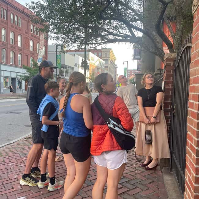 Portland: Ghost Walk - Underground Tunnels: Spirits Beneath the Streets