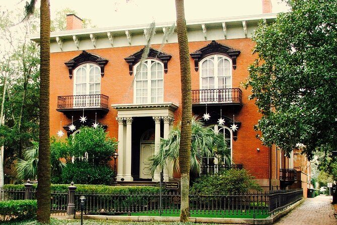 Positively Bull Street - 2 Hour Historical Walking Tour - What Makes This Tour Stand Out