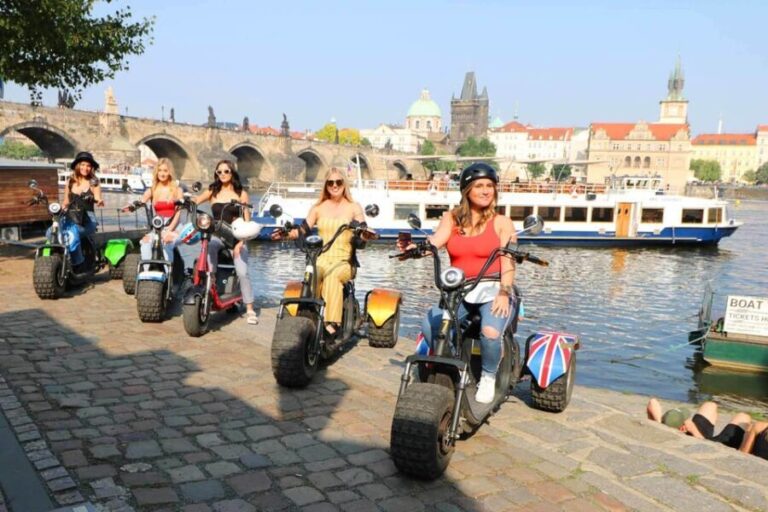 Prague: Castle Viewpoints & Charles Bridge Trike Tour - What Makes This Tour Special?