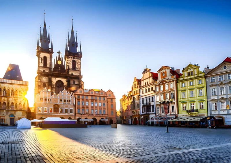 Prague: Full-Day Guided Tour of Prague in a Small-Group - Detailed Breakdown of the Itinerary