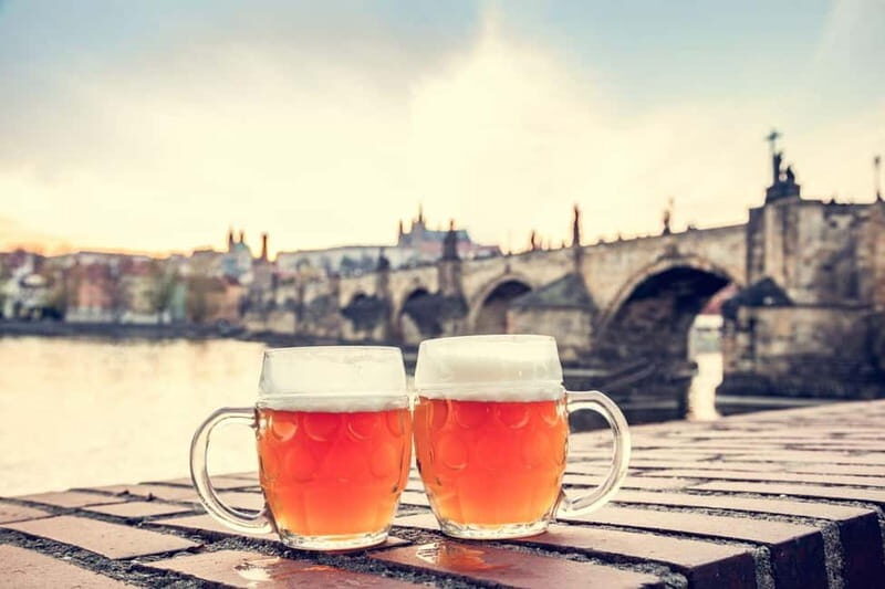 Prague: Walking & Beer Tour For Solo Travelers - Guide and Group Dynamics: Personal and Engaging