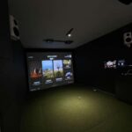 Premium Golf Simulator Experience in Moschato - What is the Premium Golf Simulator Experience like?