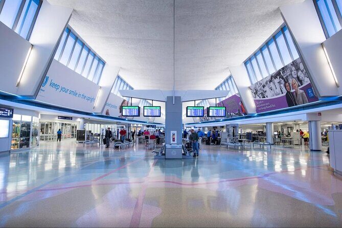 Private Airport Transfer from Niagara, Canada to Buffalo, NY - How This Service Compares to Other Transportation Options