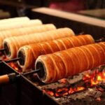 Private Budapest Christmas Market guided tour and Danube Evening cruise package - Practical Aspects and What You’ll Love