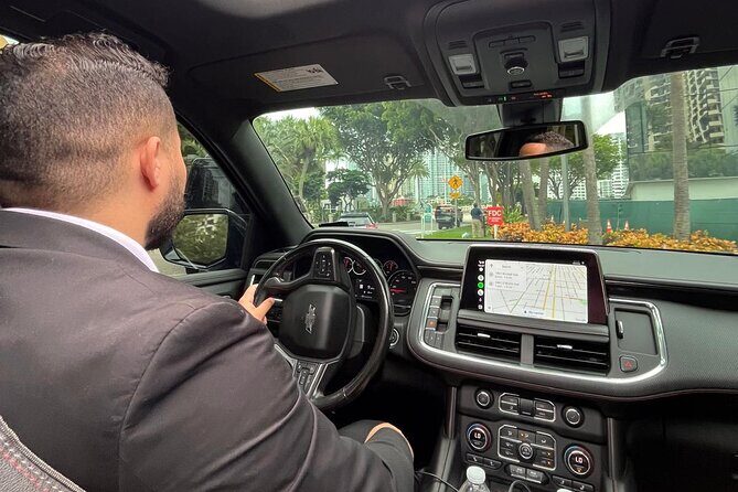 Private Car and Limousine Transportation in Miami - The Experience in Detail