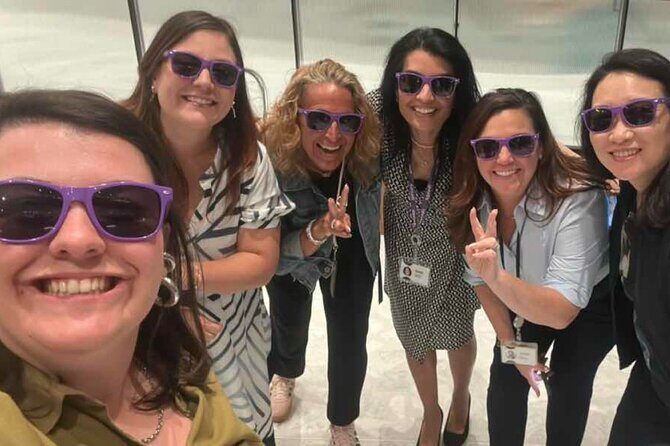 Private Chicago Scavenger Hunts City Adventure - Photo Challenges and Fun Activities