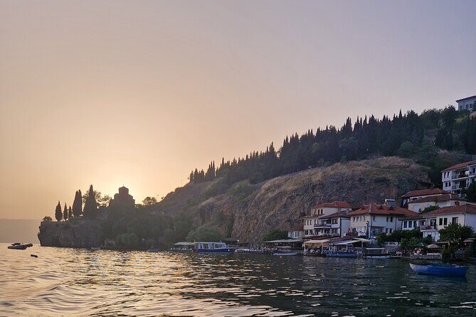 Private City Tour: Discover Ohrid's Hidden Gems - Exploring the Robevci House: A Glimpse into Macedonian and Ottoman Architecture