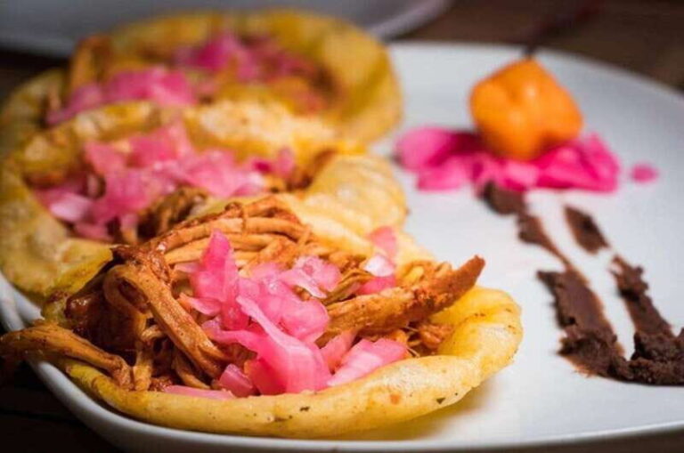 Private City tour Merida History & Local Antojitos Tasting - Why This Tour Offers Good Value