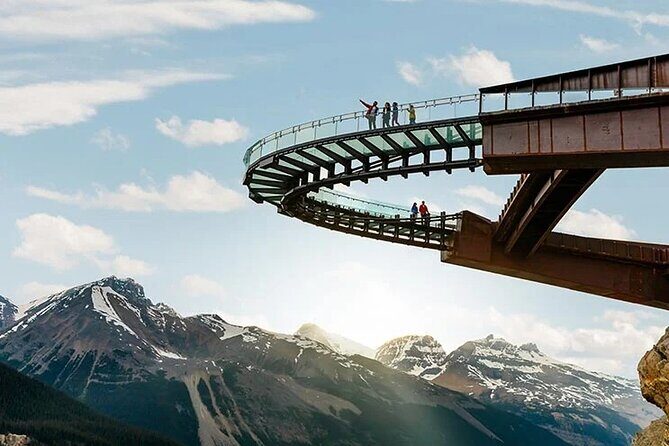 Private Columbia Icefield Tour with Glacier Skywalk & Peyto Lake - Good To Know