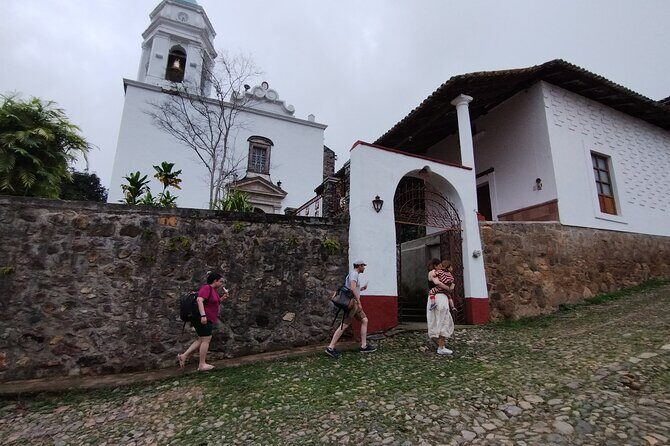 Private day trip to Magical San Sebastián del Oeste. - Authenticity & Cultural Insights