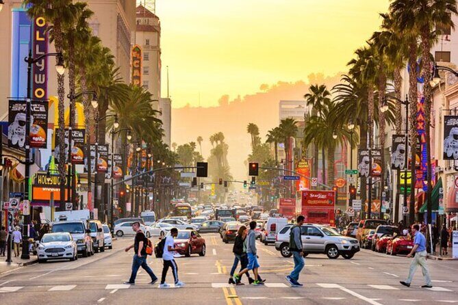 Private Los Angeles Sightseeing by Car Iconic Landmarks - The Value of a Short & Sweet Tour