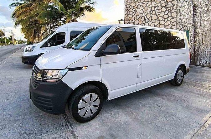 Private One Way or Roundtrip Transportation from Cancun Airport - Booking and Practicalities