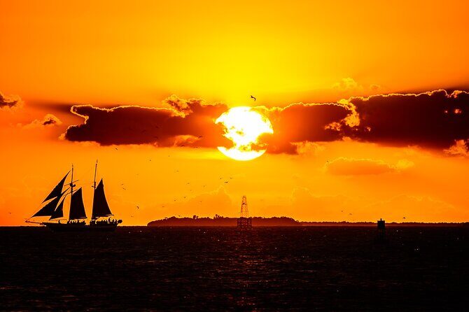 Private Romantic Sunset Cruise - Authentic Experiences from Travelers