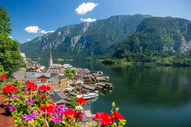 Private Scenic Tour: Dürnstein, Melk, Hallstatt & Salzburg - Transportation & Duration
