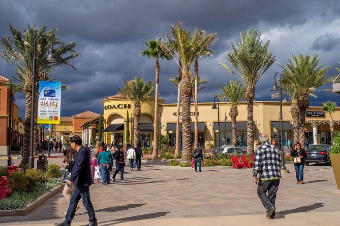 Private Shopping Tour from Palm Springs to Desert Hills Outlets - Transportation and Service Quality