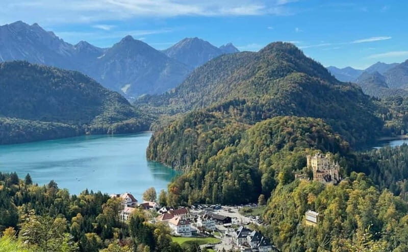 Private tour: Neuschwanstein castle and Alps from Innsbruck - Neuschwanstein Castle: The Fairytale Marvel