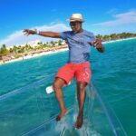 Private tour of Isla Mujeres and Reefs by Crystal Boat - The Itinerary in Detail