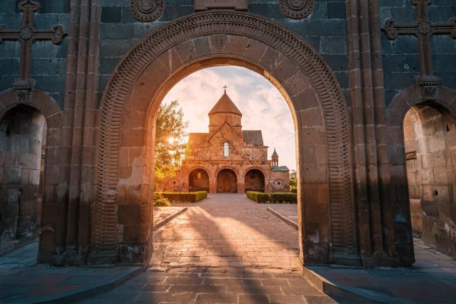 Private Tour: Sardarapat, Echmiadzin, & Zvartnots - An In-Depth Look at the Tour Experience