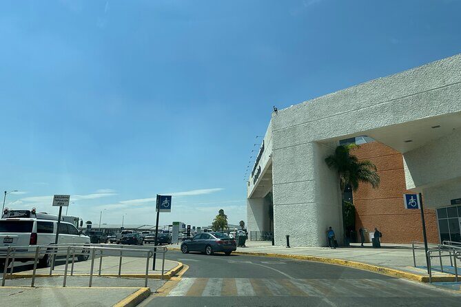 Private transfer between Leon BJX Airport and Guanajuato City - The Value of This Transfer Service