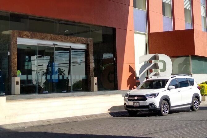 Private Transportation From Hotel To Airport - The Meeting and Pickup Experience