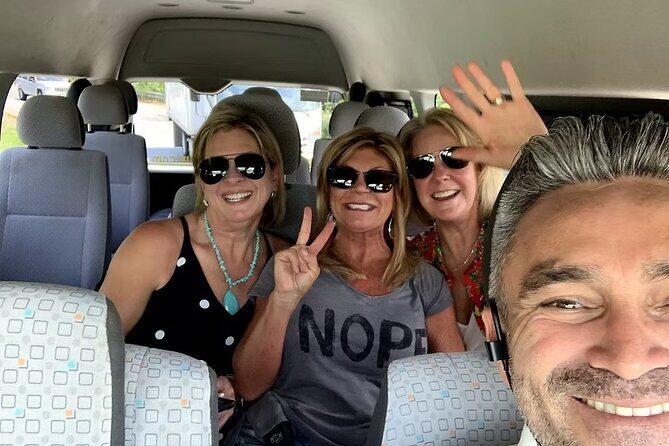 Private Transportation Service to Cancun Airport - What to Expect During the Journey