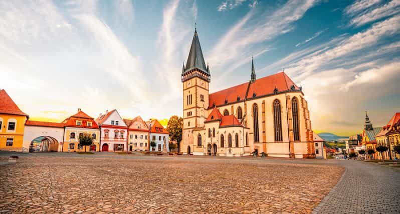 Private trip from Budapest to Bratislava & Gyor, and back - Transportation and Group Size