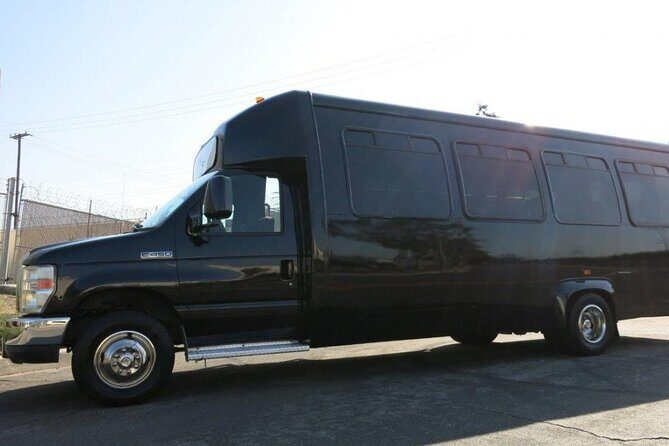 Private Van or Bus Arrival from Ottawa Airport YOW to Ottawa City - Practical Details and Tips