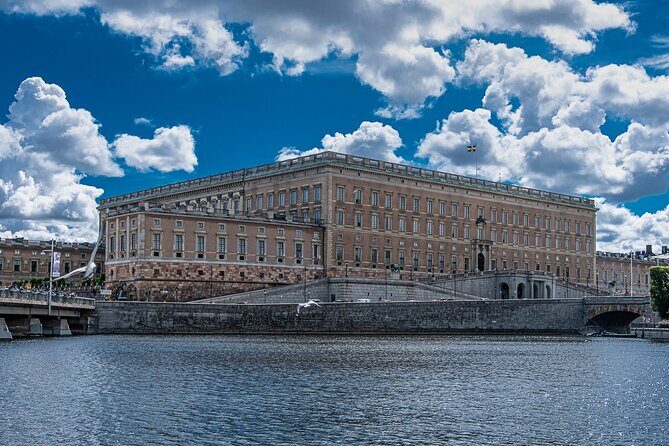 Private Walking Tour Old Town & Vasa Museum (3 Hours) - Practical Details and Considerations