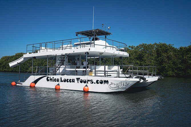 Private Yacht Charter Chica Fun 6 waterslides in Puerto Vallarta - What’s Included & What to Keep in Mind