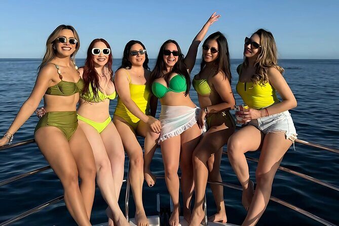 Private Yacht Charter in Cabo San Lucas  Cruise to The Arch - The Value of a Private Yacht Experience